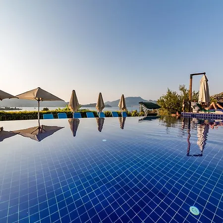 Badem Otel 3*